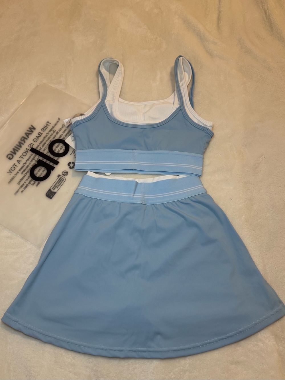 ALO Yoga Light Blue Two-Piece Active Skirt Set - Picture 2 of 3